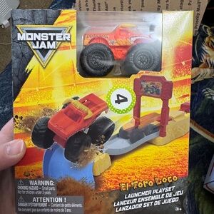 Nwt El Toro Loco Launcher Playset - Red